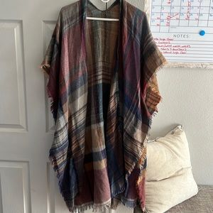 Adorable lightweight sweater poncho